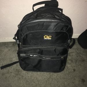 CLC Custom LeatherCraft 1132 75-Pocket Tool Backpack